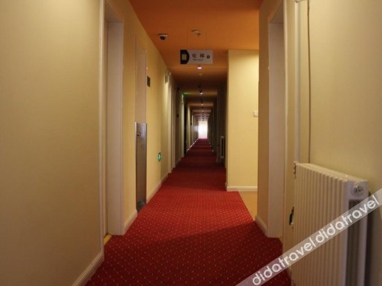 Homeinn Selected Hotel (Tianjin Hedong Wanda Plaza Chenglindao Subway Station) 3*