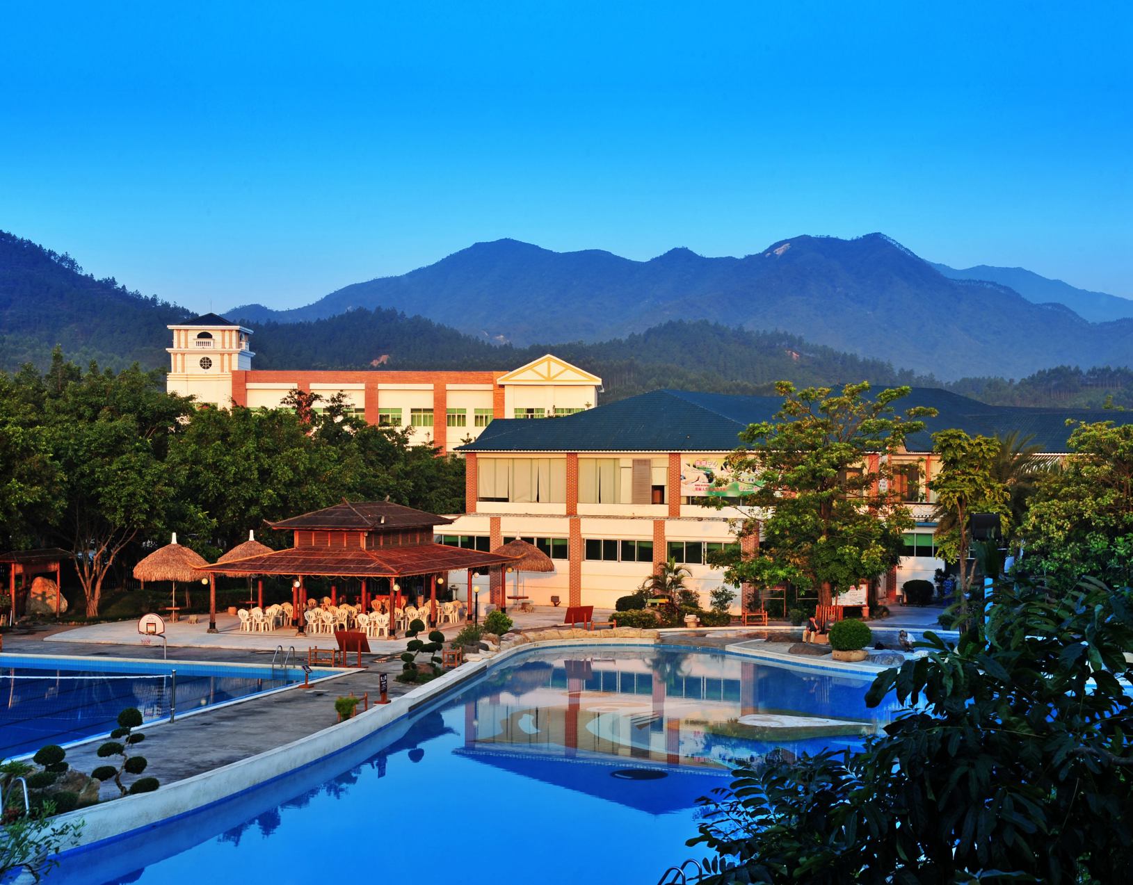 Enping Jinjiang Hotspring Hotel 4*