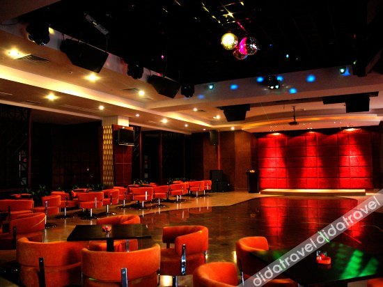 Enping Jinjiang Hotspring Hotel 4*