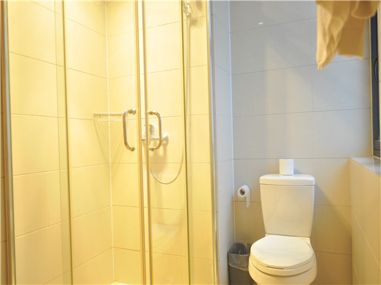 Regan International Hotel 3*