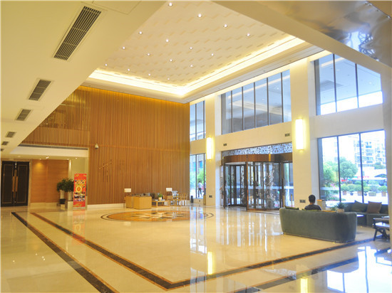 Regan International Hotel 3*