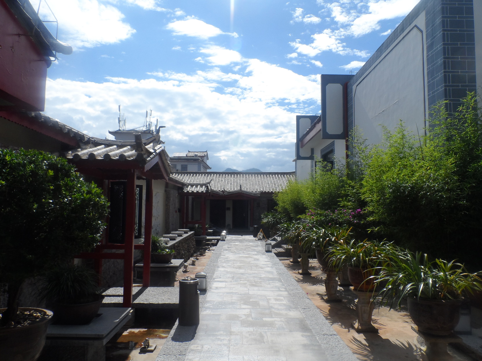 JP Hyllis Hotel 4*