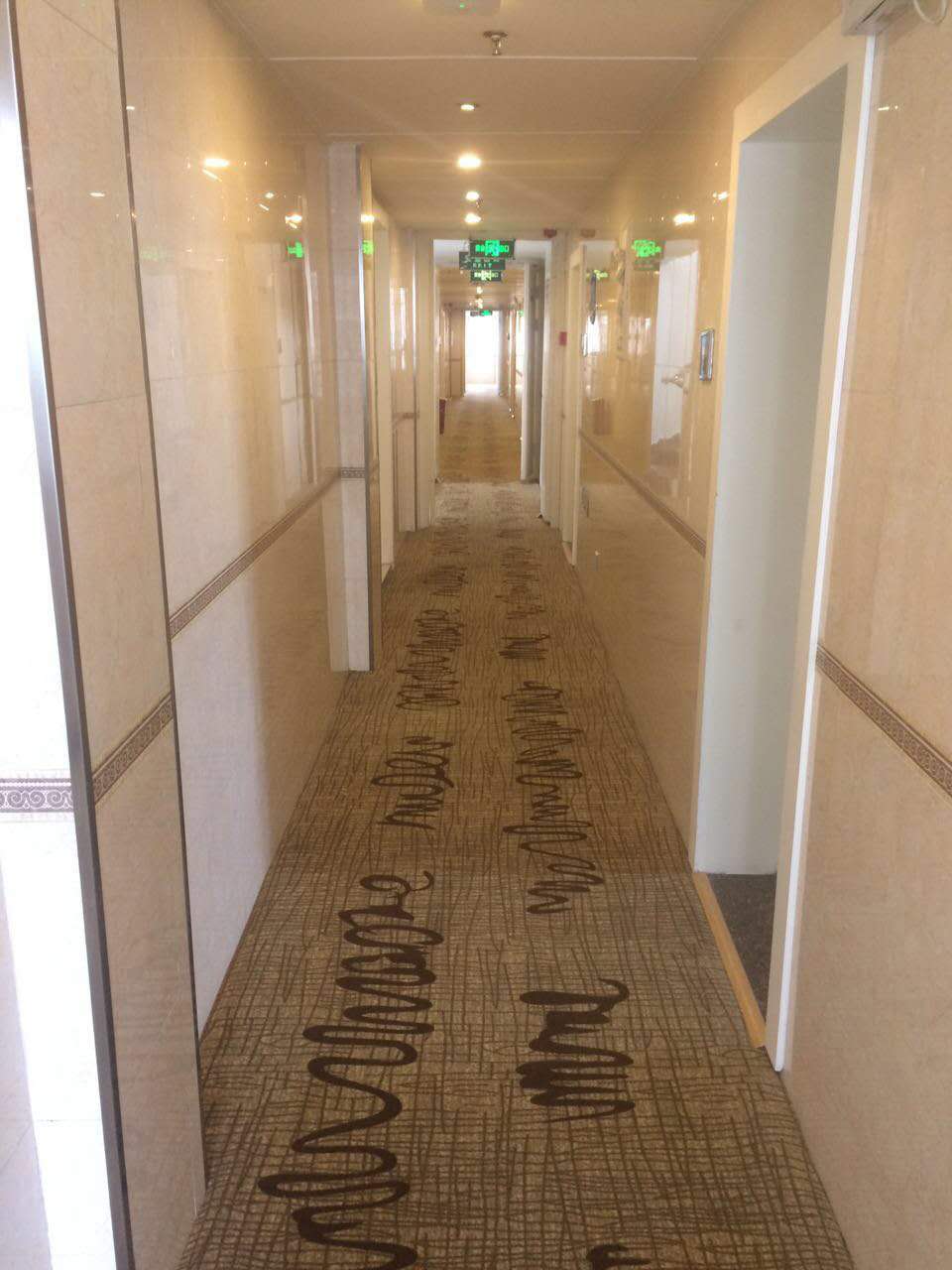 Homeinn Hotel (Zhangjiajie Jishou University 72 Wonder Tower) 2*