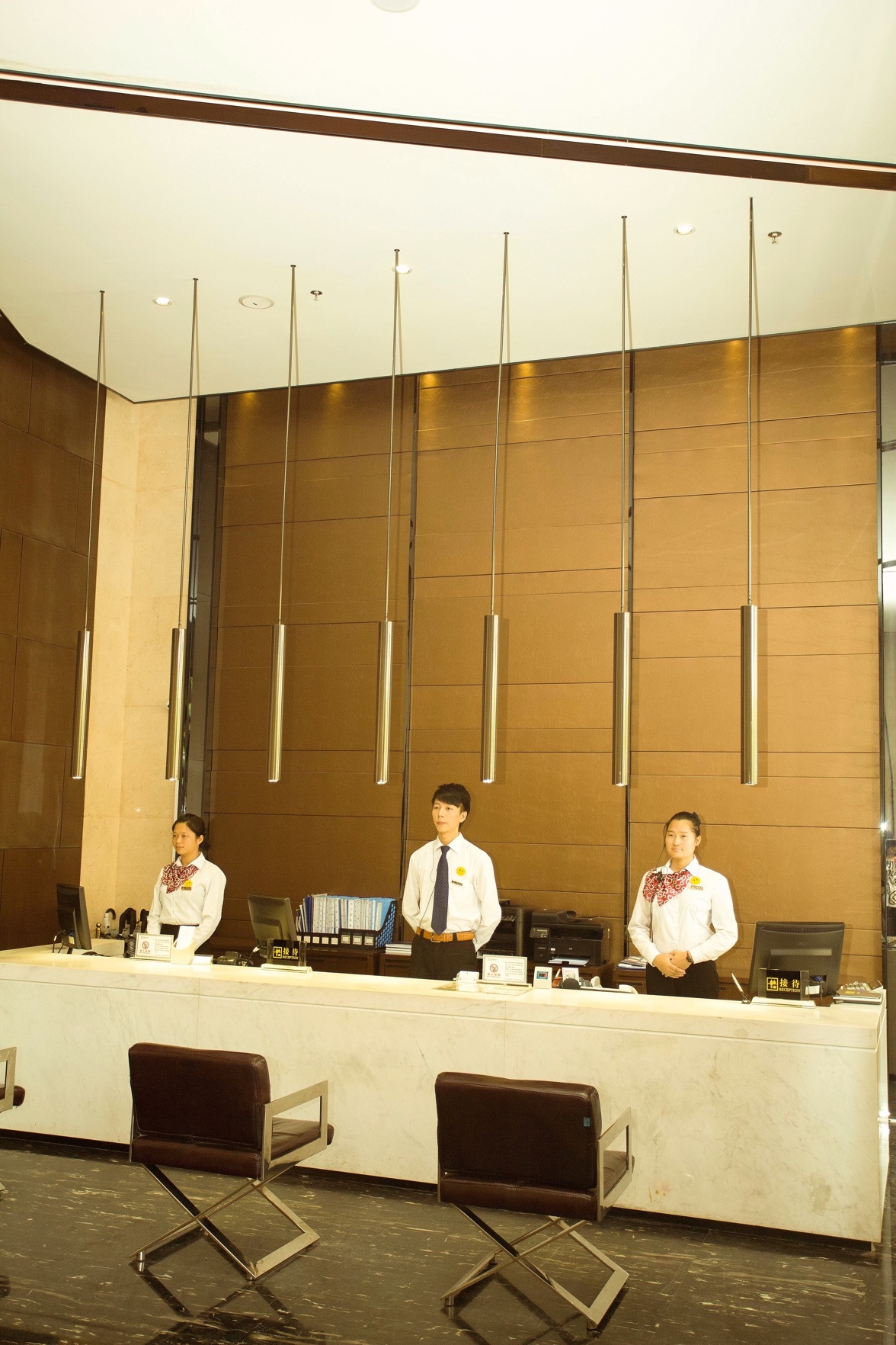 Alice Boutique Hotel (Shenzhen Baoan Honglang North Metro Station) 2*