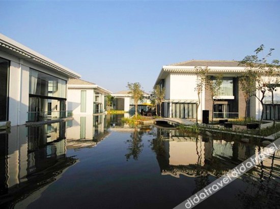 New Summer Palace Hotel 3*