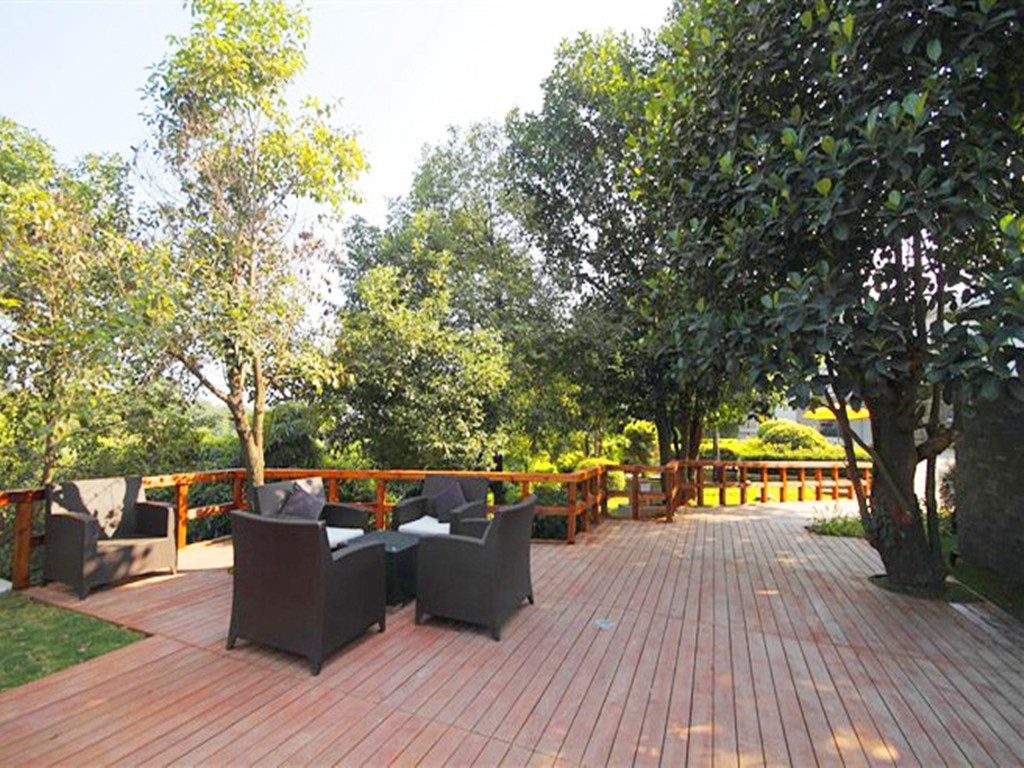 New Summer Palace Hotel 3*