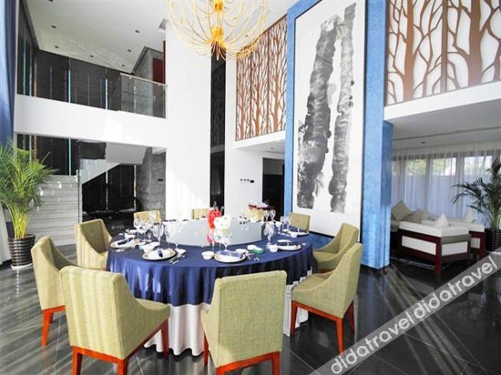 New Summer Palace Hotel 3*