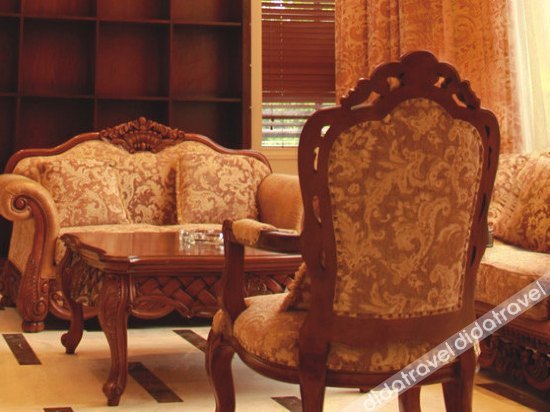 New Summer Palace Hotel 3*