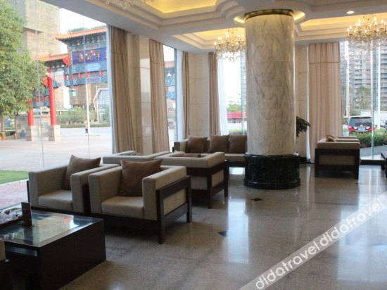 New Summer Palace Hotel 3*