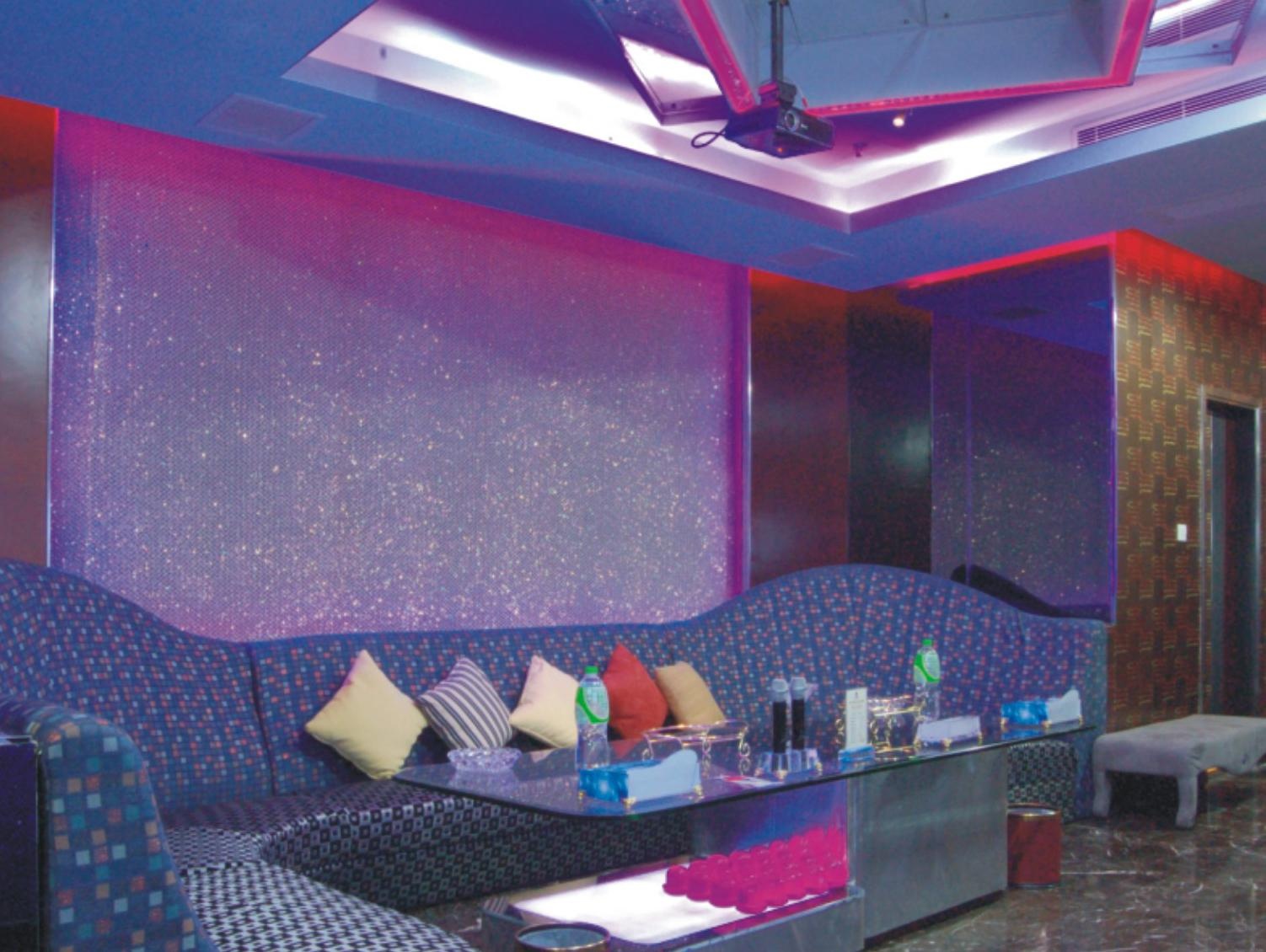 Changfeng Hotel (Shenzhen International Convention and Exhibition Center) 4*