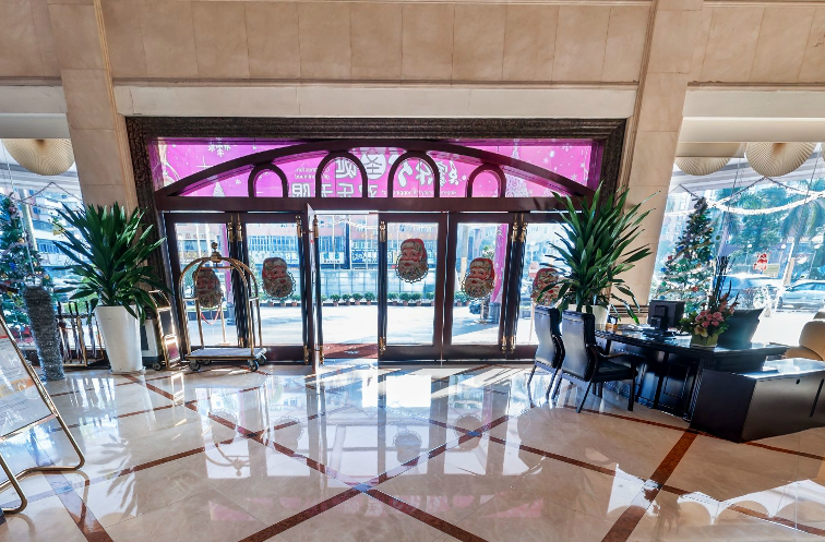 Changfeng Hotel (Shenzhen International Convention and Exhibition Center) 4*