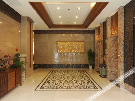 Fenghuangcheng Hotel 3*
