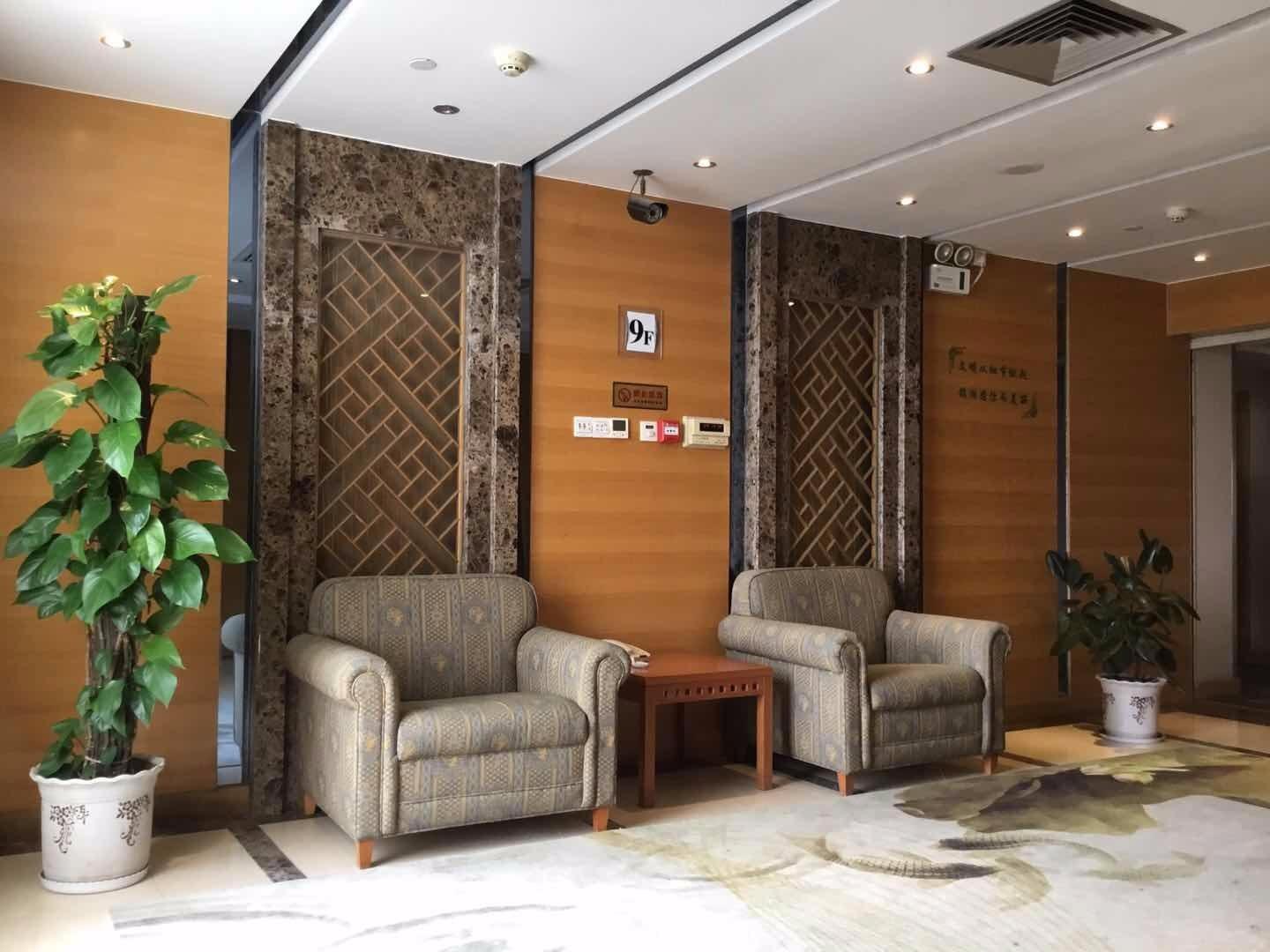 Jinhu Hotel 3*