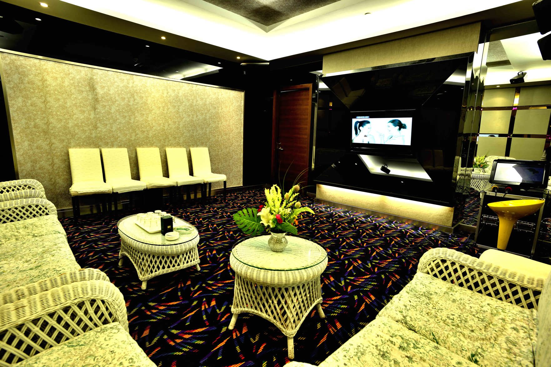 Jinhu Hotel 3*