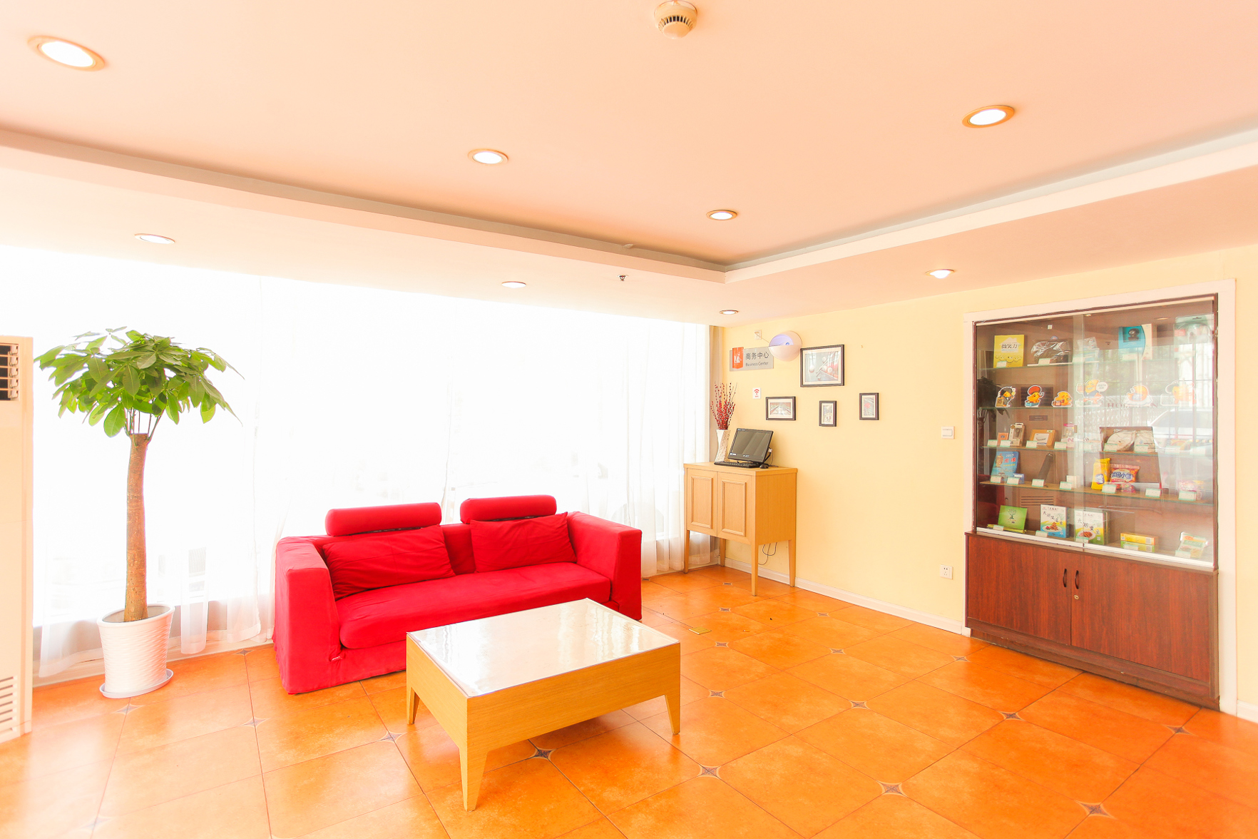 Homeinn · neo (Wuxi Sanyang Square Wuailu Subway Station) 2*