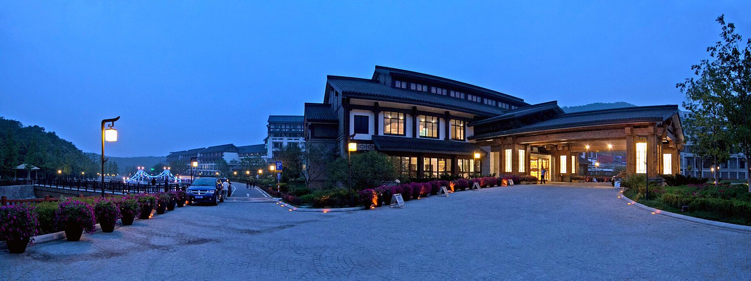 Dongquan Hot Spring Holiday Hotel 5*