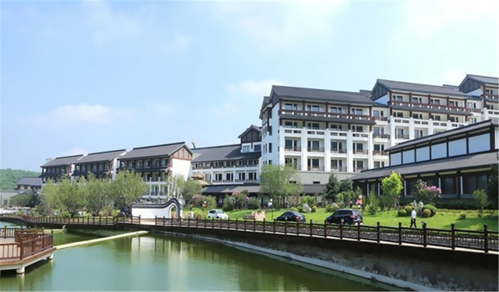 Dongquan Hot Spring Holiday Hotel 5*
