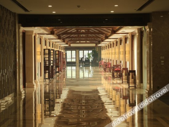 Dongquan Hot Spring Holiday Hotel 5*