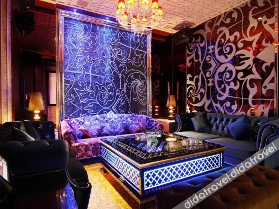 Baihua Resort Hotel 4*