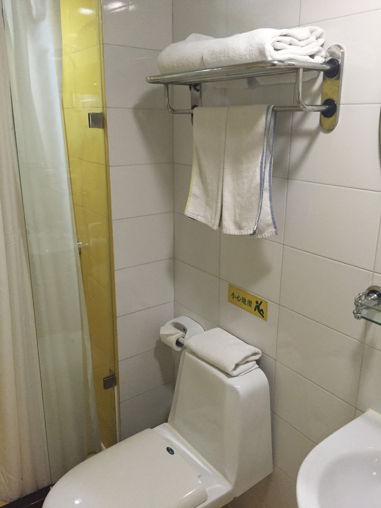 Homeinn Hotel (Wuxi Binhu Commercial Street Taihu Yuantouzhu Scenic Area) 2*