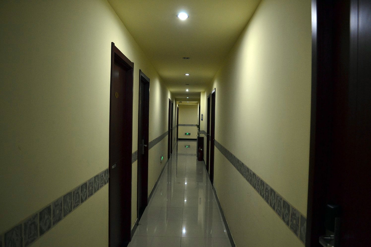 Huizhifeng Hotel 1*