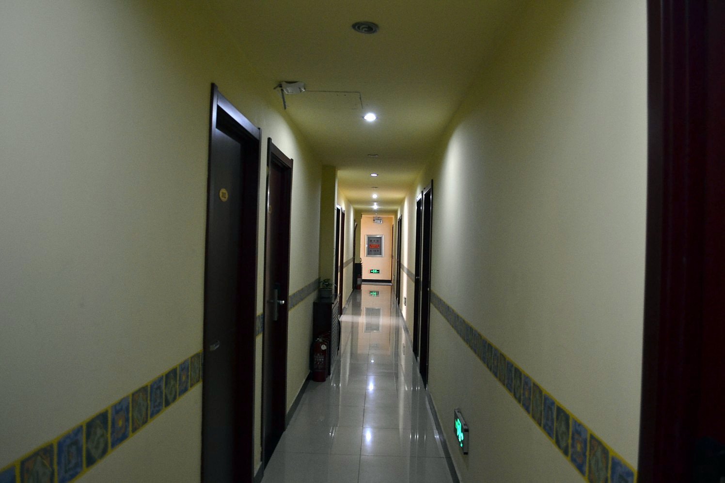 Huizhifeng Hotel 1*