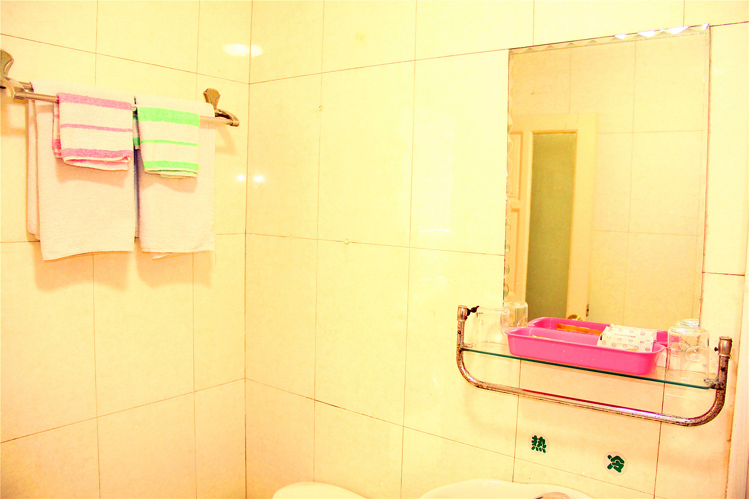 Homeinn Selected Hotel (Baotou East Station Airport) 3*