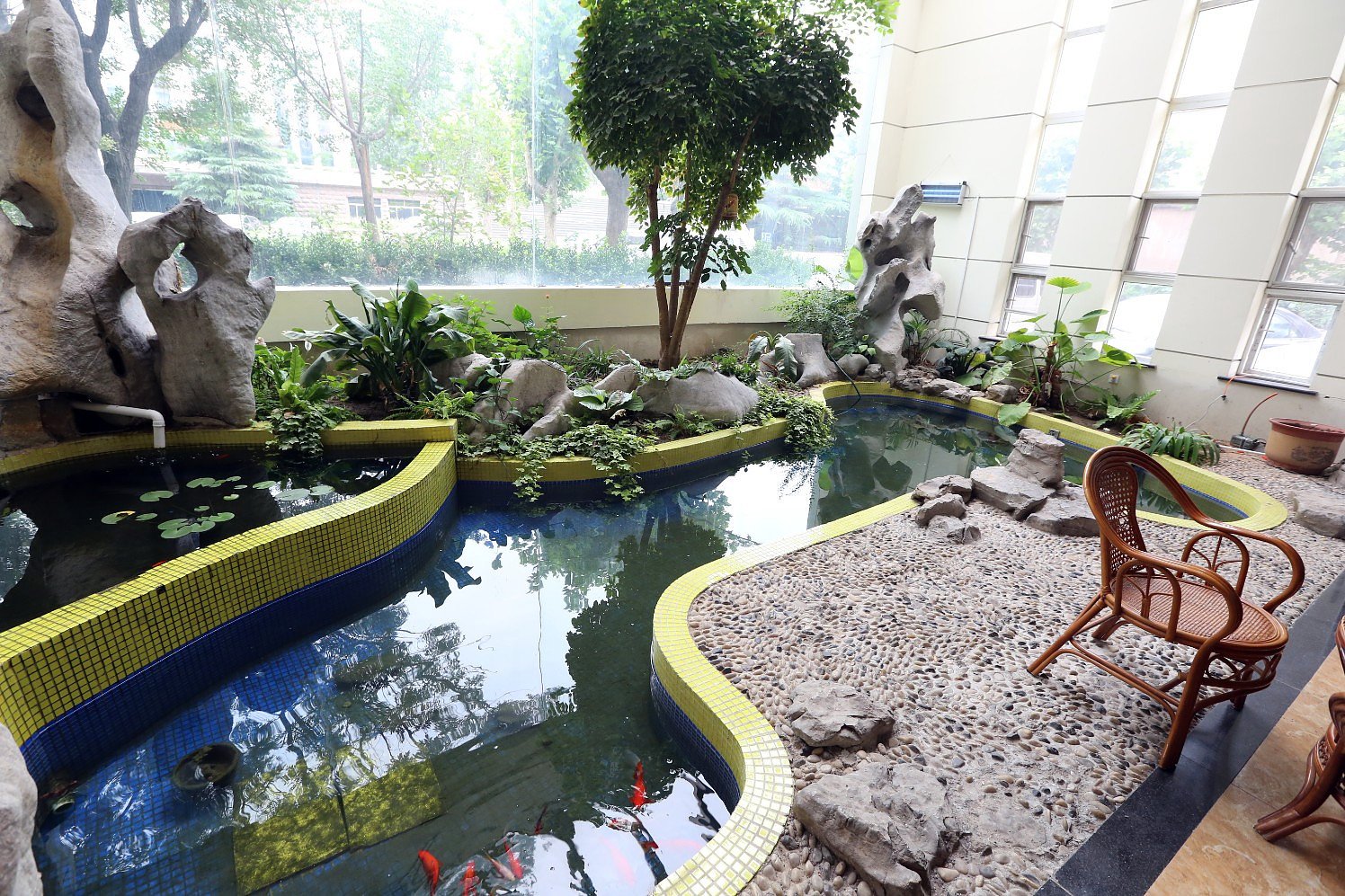 7 Days Premium Hotel (Jinan Shanda Second Hospital Red Star Macalline Shandong No.1) 2*