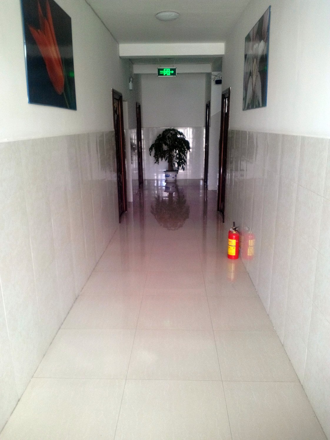 Shengshi Hotel 2*