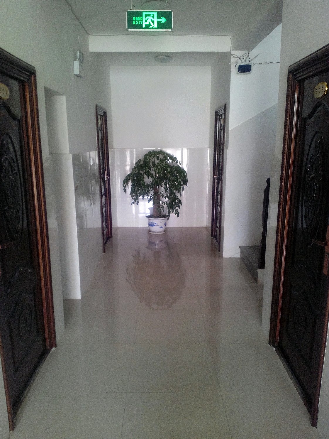 Shengshi Hotel 2*