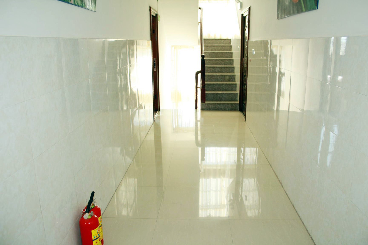 Shengshi Hotel 2*