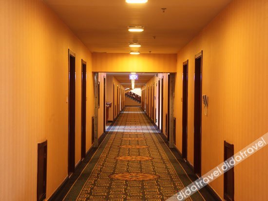 San Xian Shan Hotel 4*