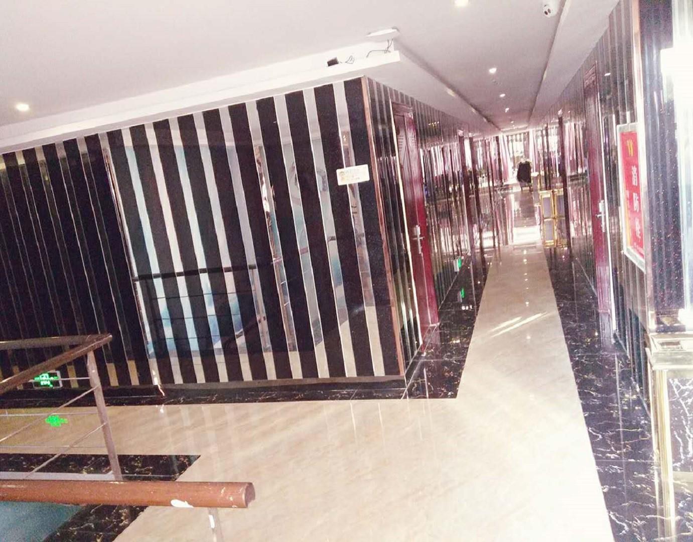 Blue Wave 128 Pulai Hotel 1*
