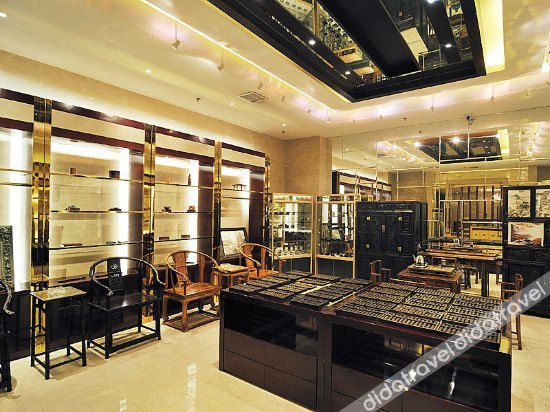 Rezen Hotel Taiyuan Wanda Plaza Yunding 4*