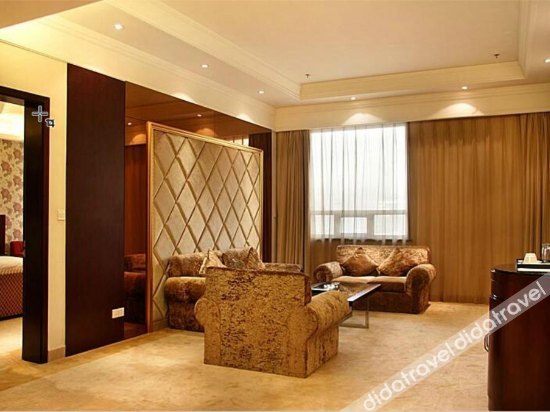 Rezen Hotel Taiyuan Wanda Plaza Yunding 4*