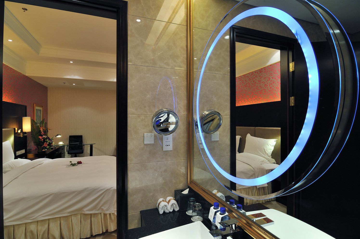 Rezen Hotel Taiyuan Wanda Plaza Yunding 4*