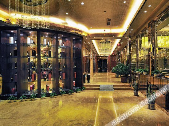Rezen Hotel Taiyuan Wanda Plaza Yunding 4*