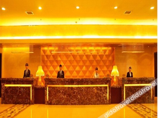 Rezen Hotel Taiyuan Wanda Plaza Yunding 4*