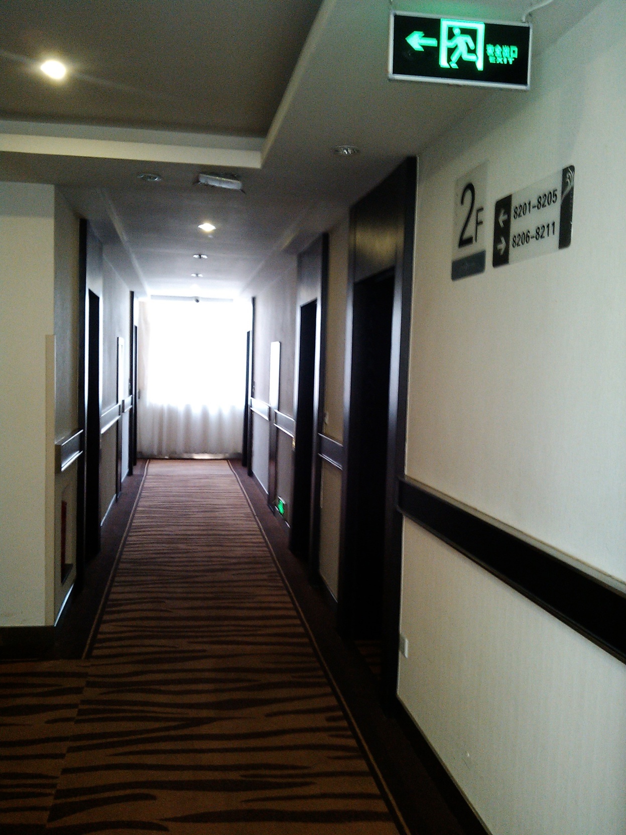 Fairyland Hotel Mile 2*