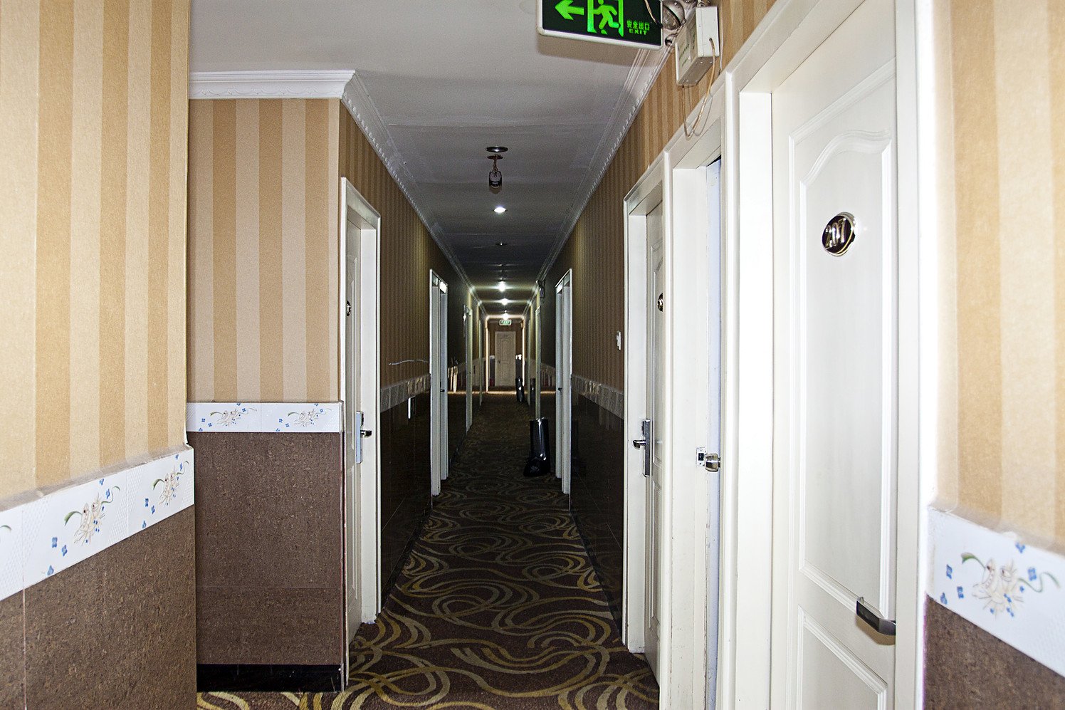 Baoxin Hotel 1*