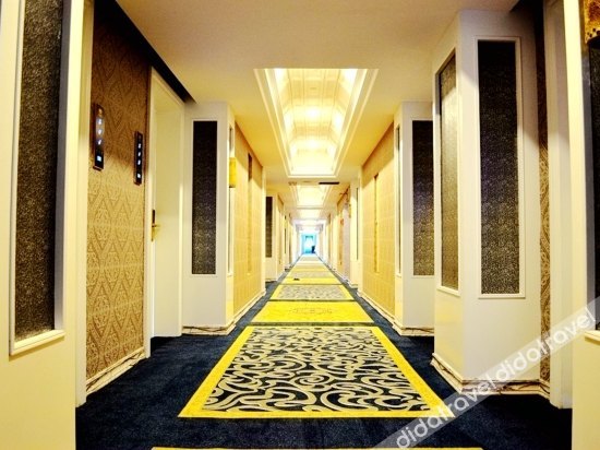 Keliad Hotel (Nanning Wuyi Interchange Metro Station) 3*