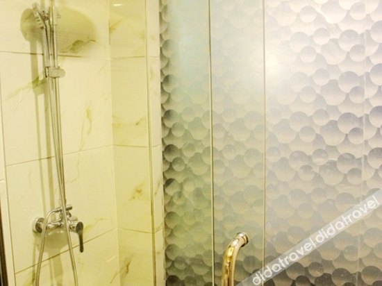 Keliad Hotel (Nanning Wuyi Interchange Metro Station) 3*