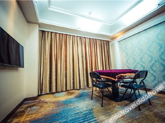 Keliad Hotel (Nanning Wuyi Interchange Metro Station) 3*