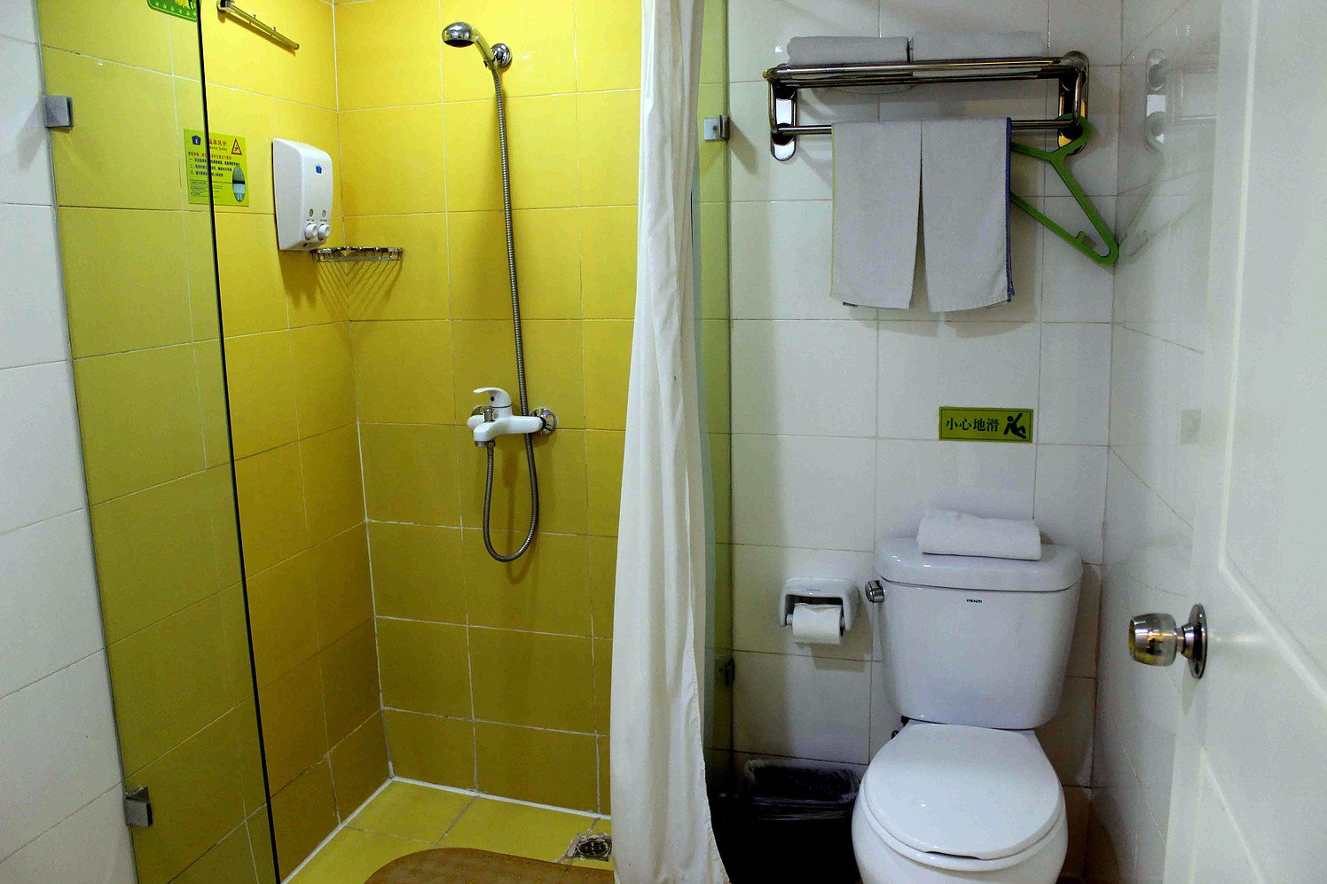 Homeinn Selected Hotel (Shenyang Army General Hospital South Tower Subway Station) 3*