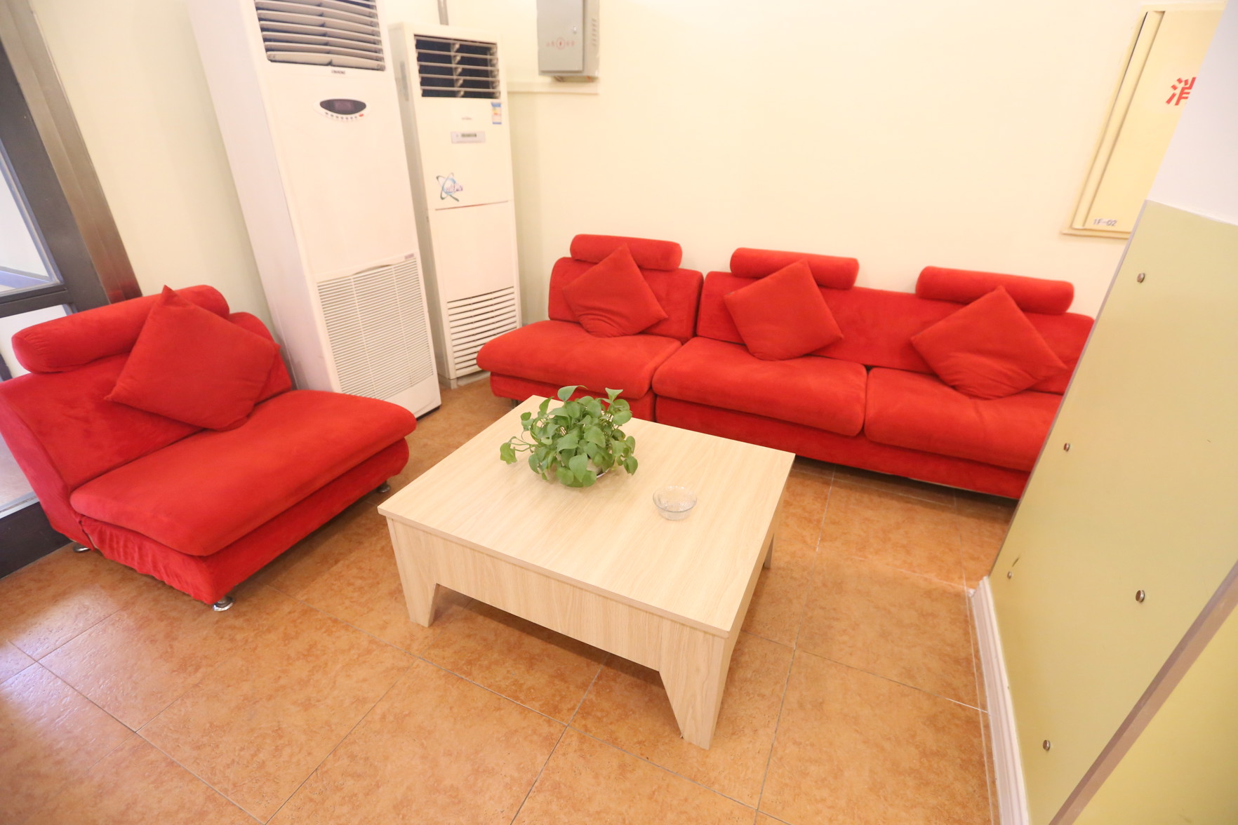 Homeinn Hotel (Shenyang Heping Avenue Presidential Mansion First Hospital of Medical University) 2*