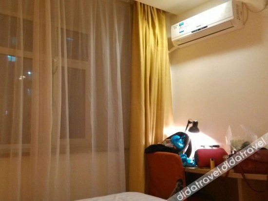 Home Inn·Neo (Yunfeng South Street, Shenyang Tiexi Wanxianghui) 2*