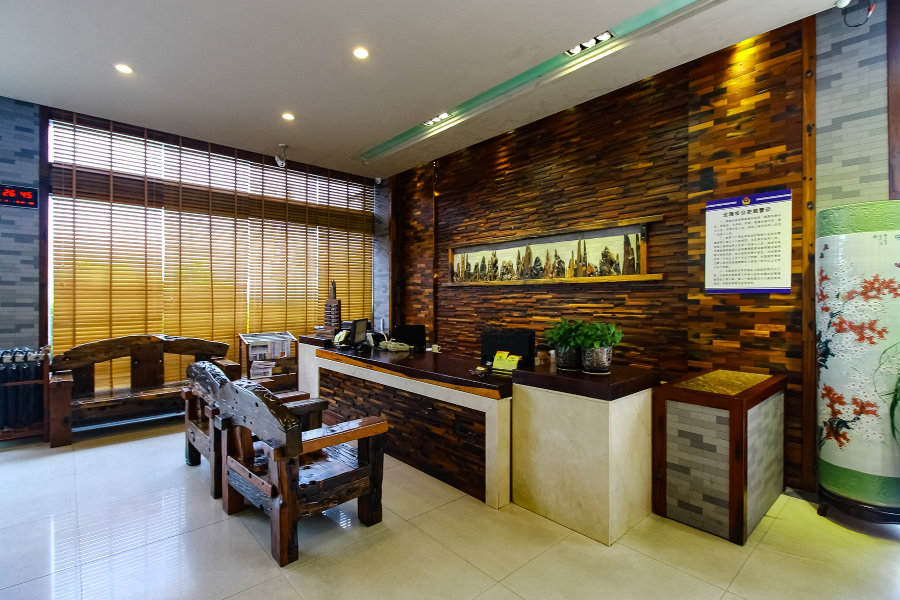 City Comfort Inn Hotel (Beihai Beibu Gulf Square Old Street) 2*