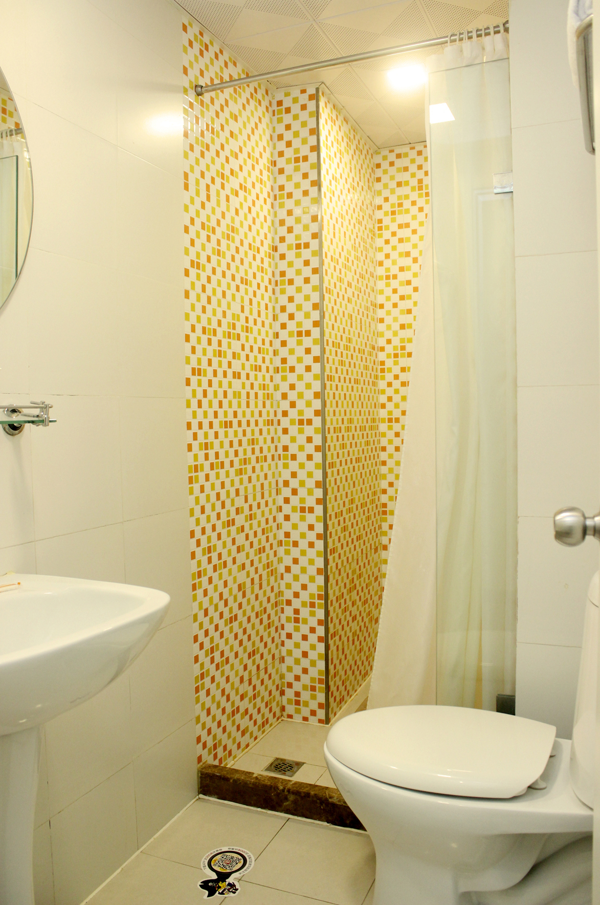 Homeinn Hotel (Shenyangbei Railway Station South Exit) 2*