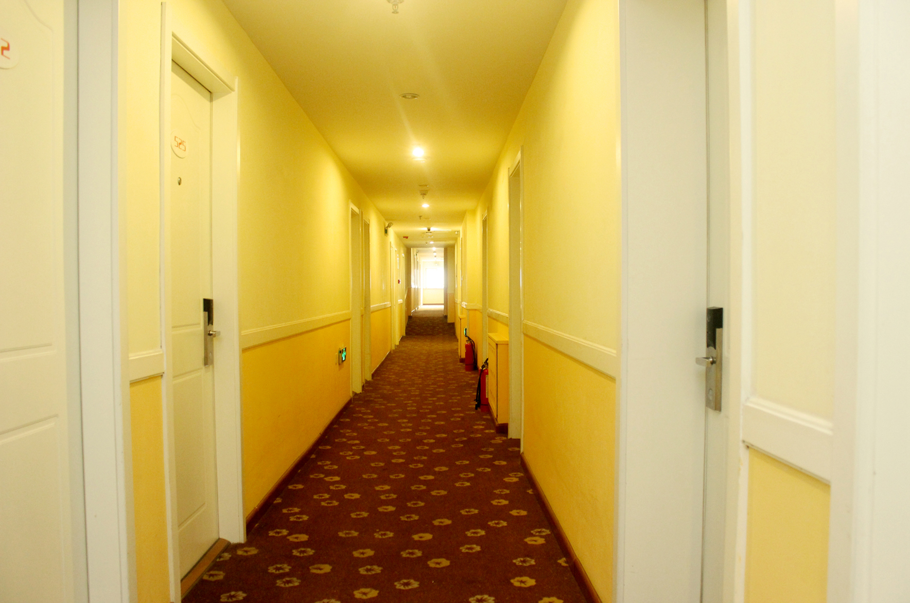 Homeinn Hotel (Shenyangbei Railway Station South Exit) 2*