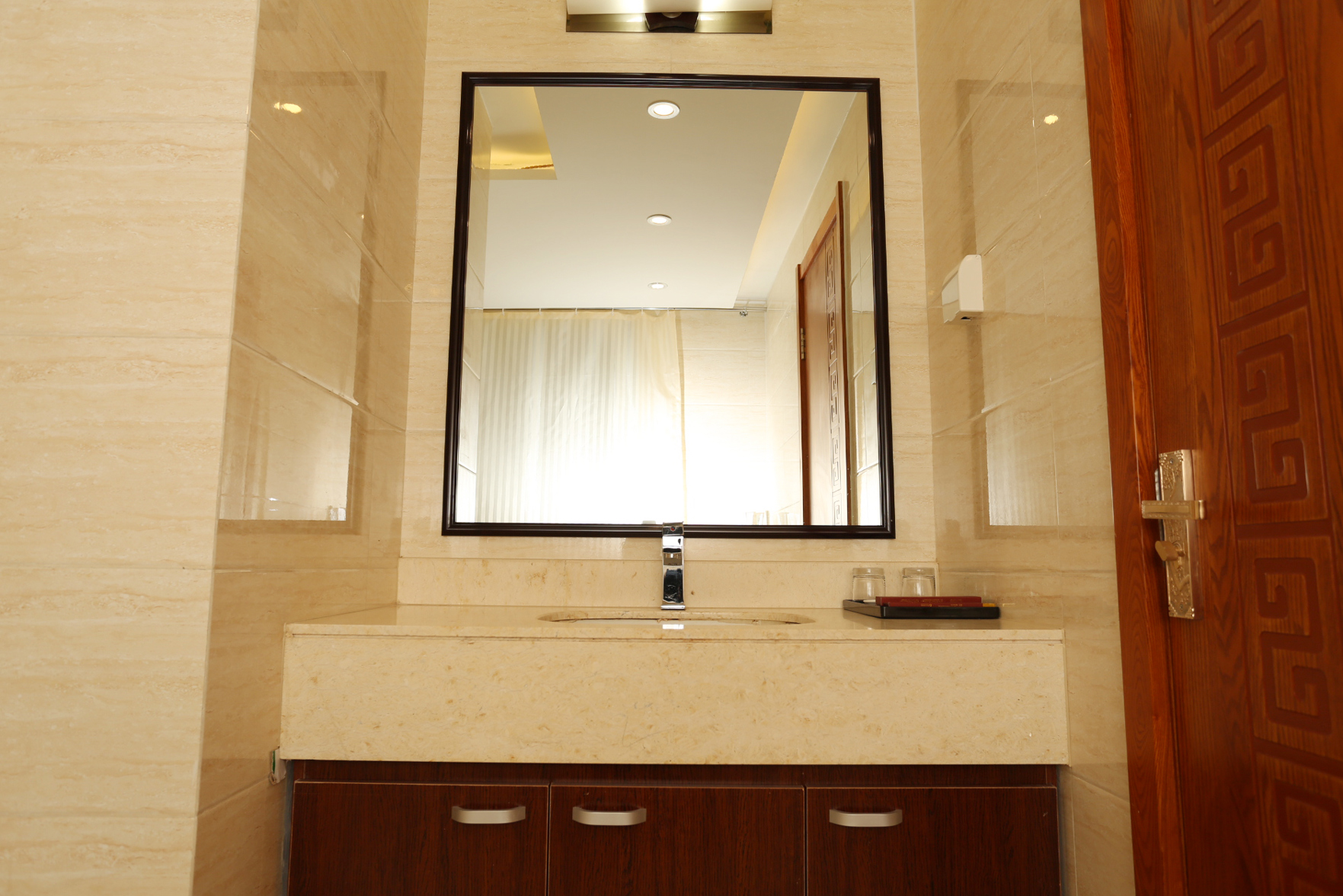 PAI Hotel Changchun Jilin Road Dongasheng Street Subway station 2*